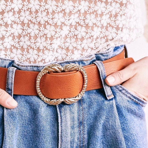 SOLD NWT Sézane Artemis Belt size 80 fits XS/S - Picture 1 of 1